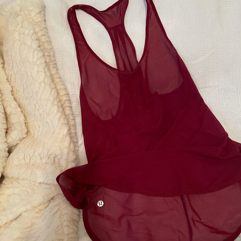 Lululemon Mesh Tank Top. Size S.